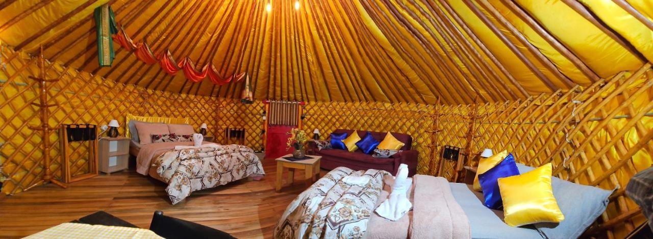 Casa Campo Yurt 1 Gengiscan Tenda Mongolica Wifi อูรูบิซิ ภายนอก รูปภาพ