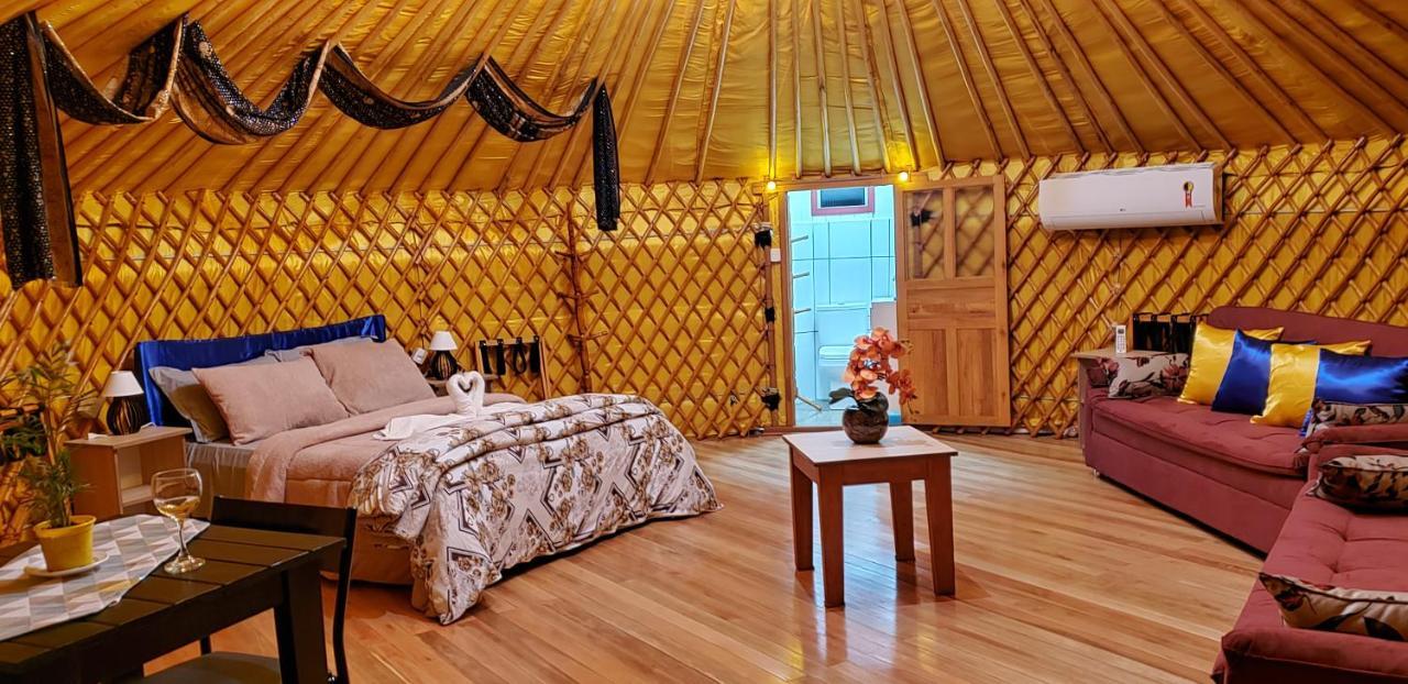 Casa Campo Yurt 1 Gengiscan Tenda Mongolica Wifi อูรูบิซิ ภายนอก รูปภาพ